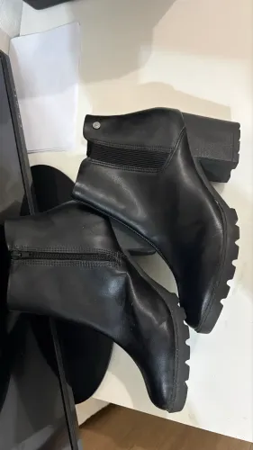 Bota de couro sintético TAM 38