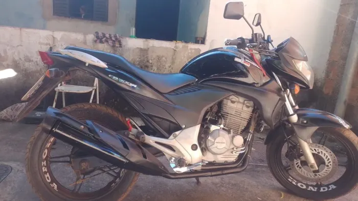 Br Br chama ,chama ,já aviso logo sem golpistas