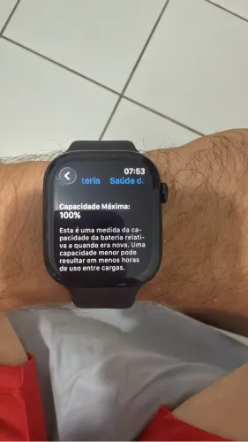 Apple Watch série 10. Na garantia.