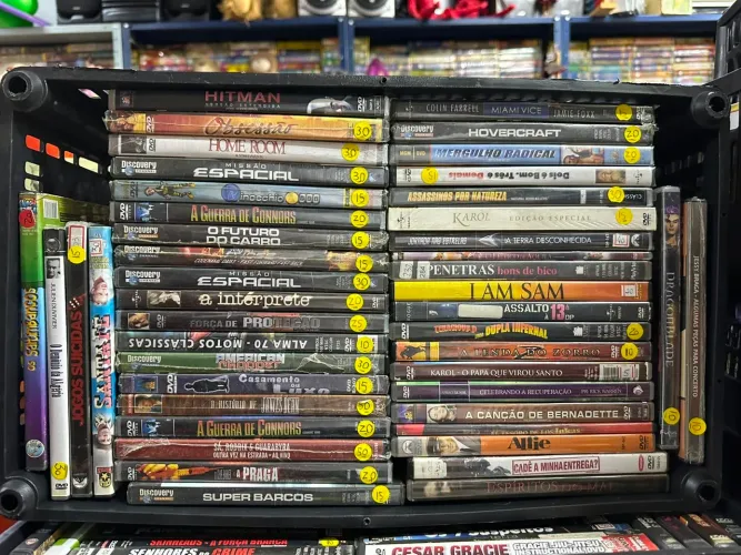Lote DVDs de filmes ? 150 unidades