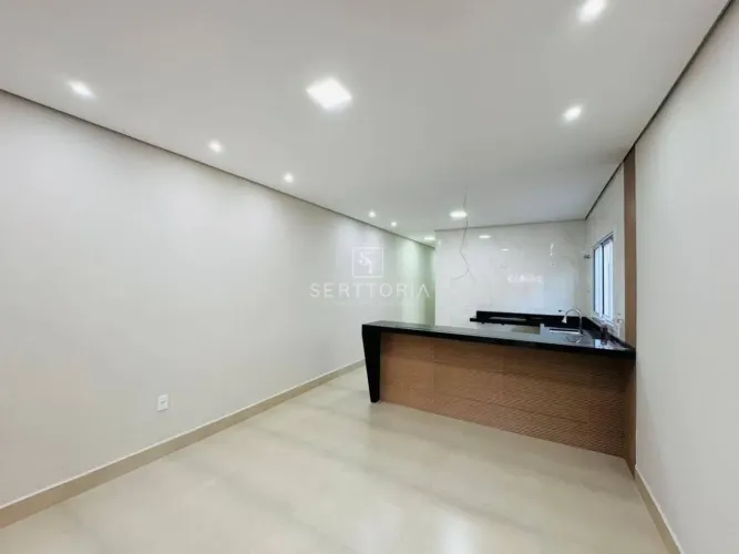 Casa com 2 dormitórios à venda em Hortolândia SP