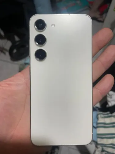 S23 branco 128gb detalhe