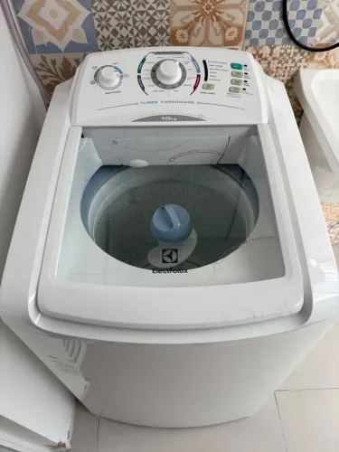 Máquina de Lavar ELECTROLUX 10kg