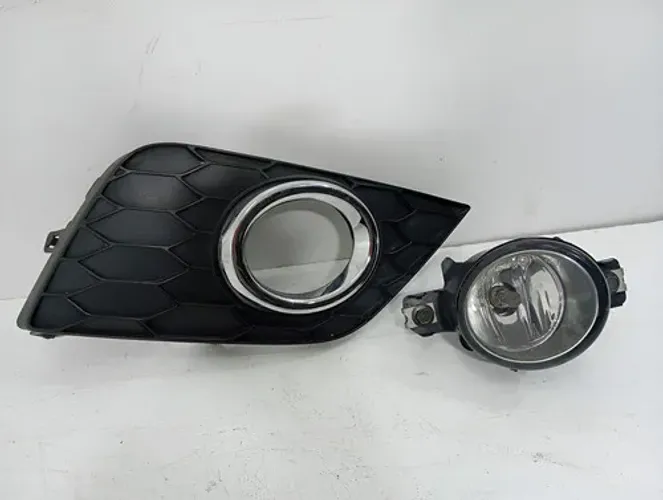 Farol Milha Nissan Sentra Direto 2017 A 2020 Original 25552 Preto