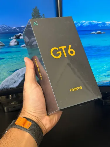 Realme GT6 12GB RAM 256GB SSD - Novo, lacrado