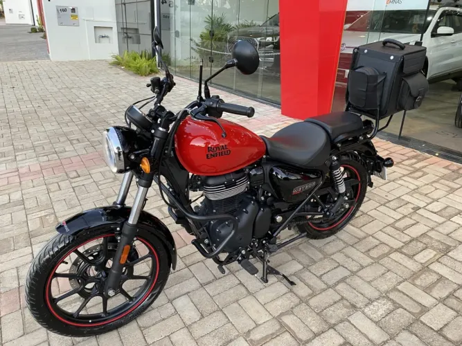 Royal enfield Meteor 350 fireball 2023