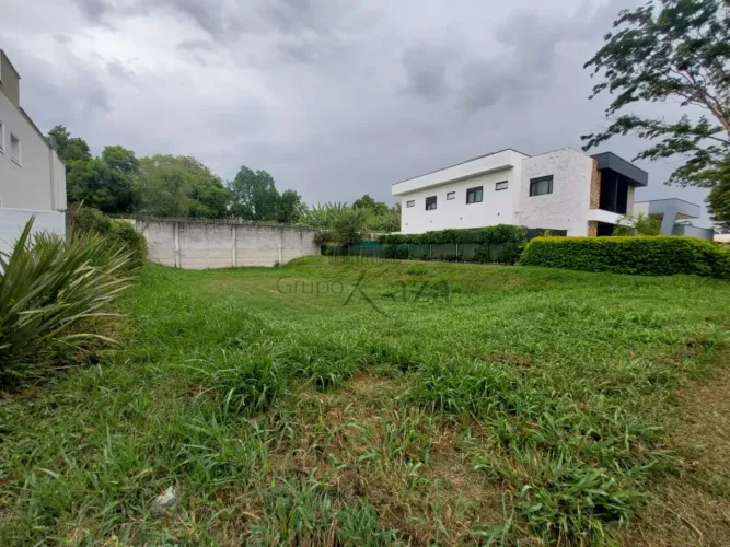 Oportunidade - Terreno em Condomínio - Residencial Terras de Santa Clara - Jardim Paraíba 