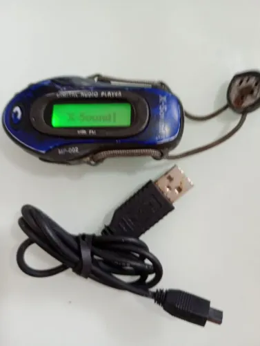 MP3 player digital com rádio FM