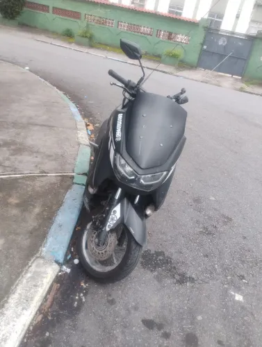 VENDO MOTO OTIMO ESTADO