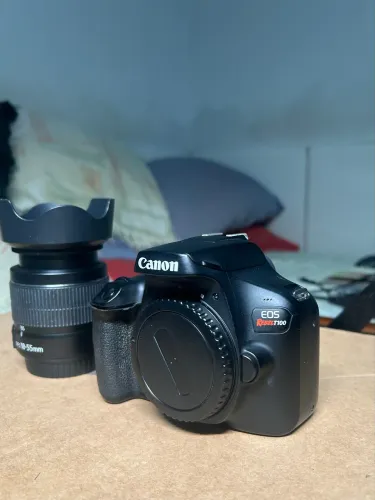 Câmera Canon T100
