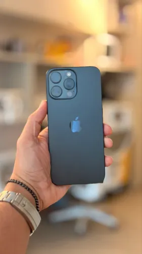 IPHONE 16 PRO MAX 256GB OPORTUNIDADE, ACEITAMOS O SEU USADO.