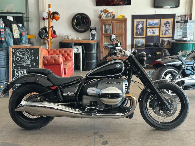BMW R18 Pure 2023