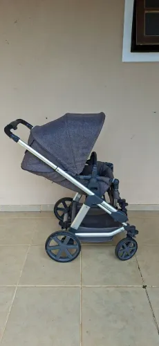 Carrinho de bebê  ABC design