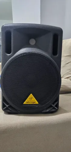 Monitor ativo behringer Eurolive B208D. Aceito trocas