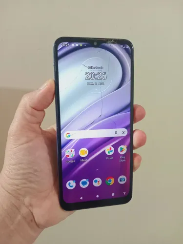 Moto g20 trinco na tela não afeta no usode mais funções funcionando perfeitamente