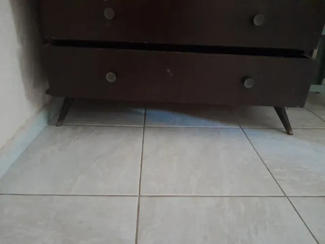 CÔMODA COM GAVETEIRO ANTIGO ...