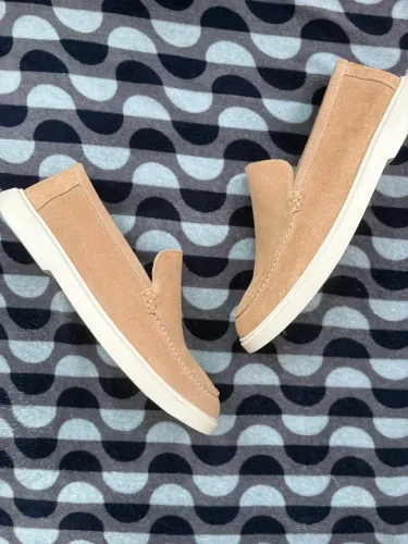 Loafer de camurça estilo Loro Piana