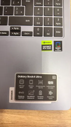 Galaxy book4 ultra i9 32gb RTX4070