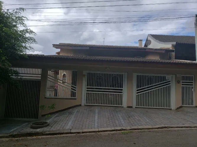 LINDA CASA EM NOVA CAIEIRAS COM 280M² DE ÁREA CONSTRUÍDA - D6300