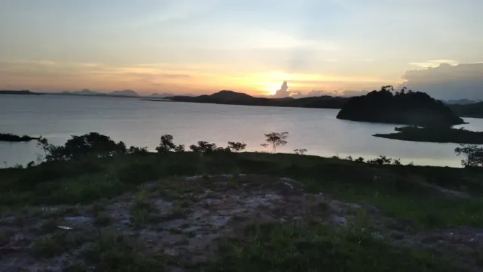 SÍTIO PARADISIACO conforto e privaciade, com ilha privativa, cercada de muito verde pra