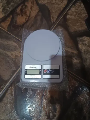 Balança para pesar figurinha