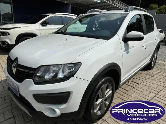 Renault Sandero Step. Easy R H-power 1.6 8V 2016