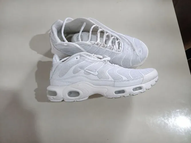 Nike Air Max Plus TN Triple White Branco Masculino ? Pouquíssimo Uso