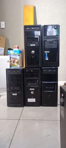 Lote 4 Gabinetes com Fonte e 1 sem fonte (vendo lote ou unidade)