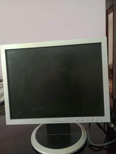 Monitor LCD positivo 15 polegadas