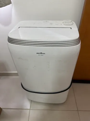 Ar condicionado portátil Britânia 11000 BTU