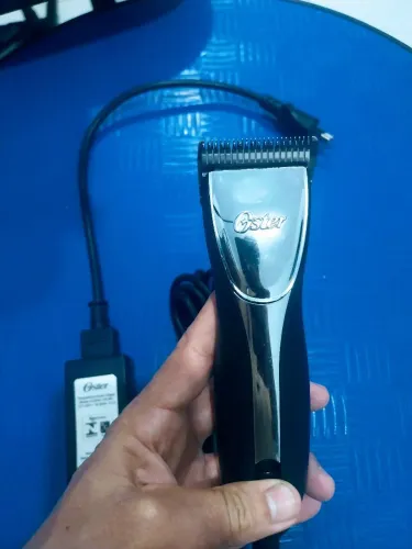 Máquina de Tosa Oster A6 Slim Profissional - Excelente Estado