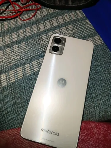 E22