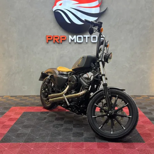 Harley-Davidson XL 883N IRON