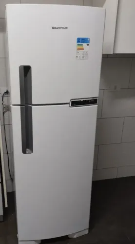 Geladeira seminova 375L