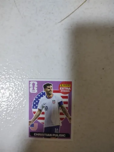 Figurinha Legend Christian Pulisic bordô