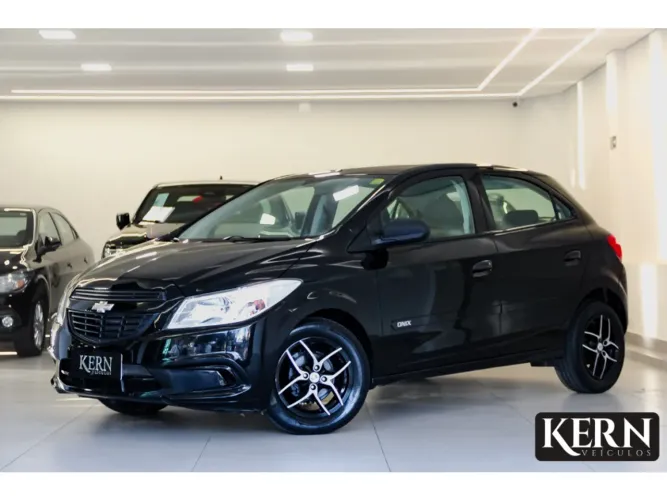 Chevrolet Onix JOY Hatch 1.0 8V Flex Mec. 4P 2018