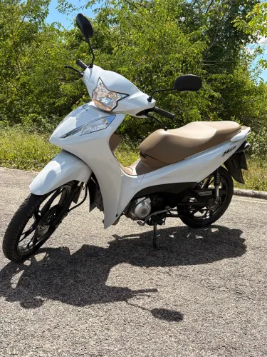 VENDO BIZ EX 2025 3000km