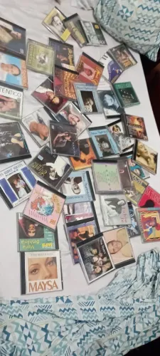 **PraSair** Lote 52 CDs originais (mpb, classico, pop, sertanejo, blues, coletanea, etc)