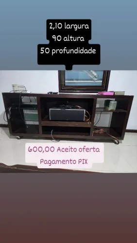 Rack de madeira maciça