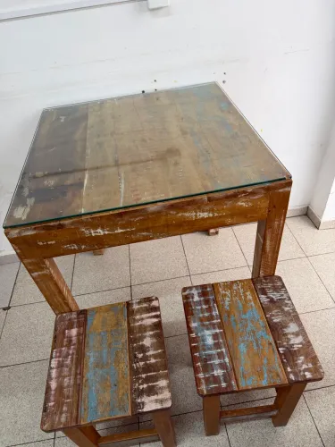 Mesa 4 lugares em Angelim Pedra 70x70