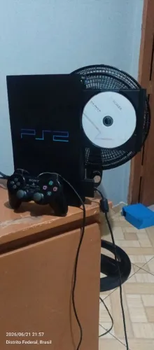 Estou vendendo um PlayStation 2 Fat leitor Óptico funcionando 
