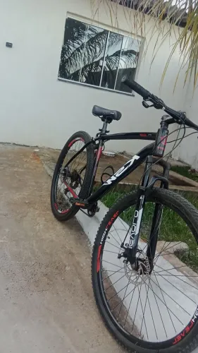 Bicicleta aro 29 três meses de uso