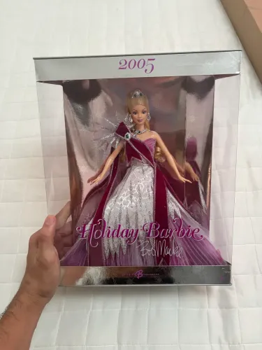 Barbie Holiday 2005 Lacrada na caixa nunca aberta