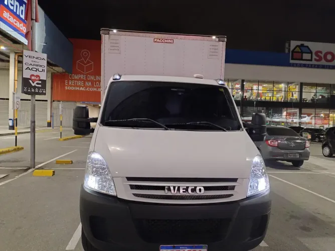 Mudanças, fretes e carretos, SP, Interior, e outros estados,
