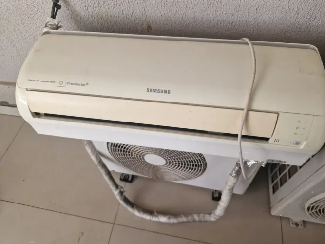 Ar condicionado usado Samsung Inverter 9000 btu