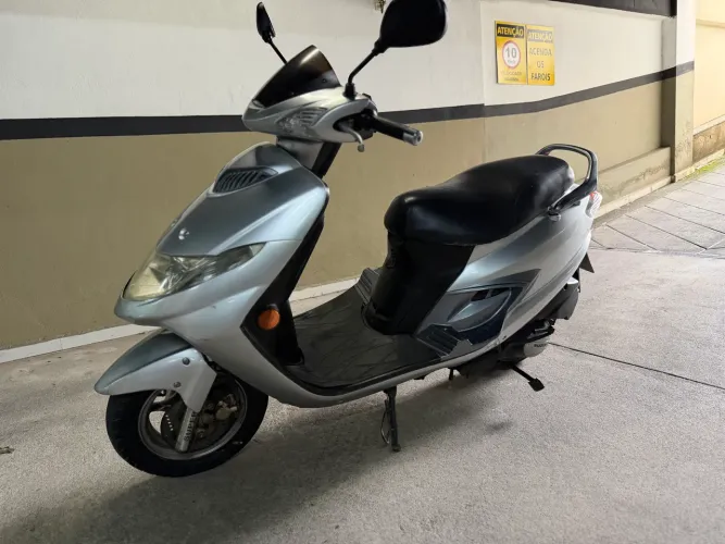 Suzuki burgman 125