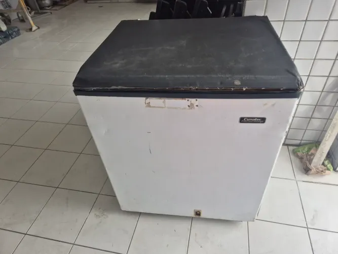 Frezer esmaltec