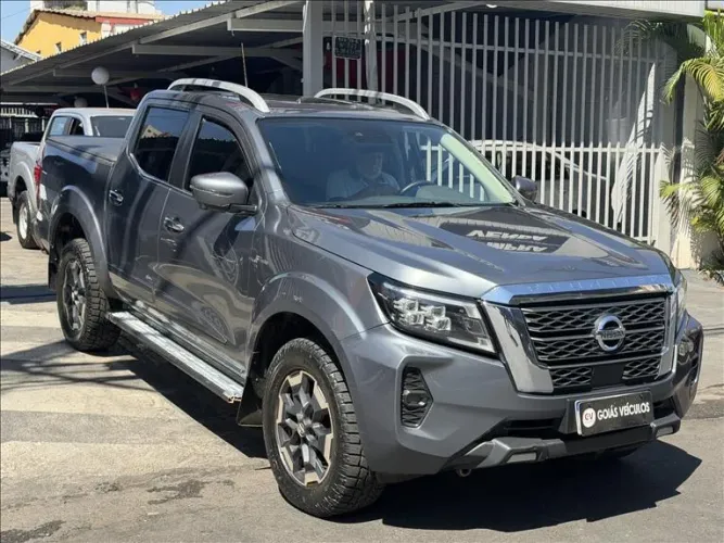 Nissan Frontier Platinum CD 4X4 2.5 TB Diesel 2023