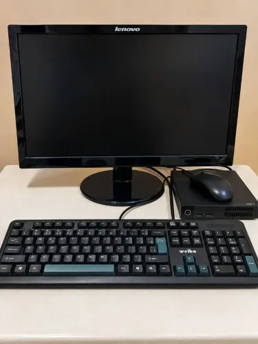 Vendo computador completo apenas 700, aceito propostas e vou deixar na casa do comprador!