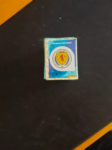 Bolo de 300 figurinhas da copa do mundo de 2026